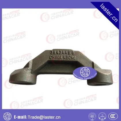 L series 3943445 Valve crosshead/rocker arm bridge /valve bridge for Dongfeng Cummins