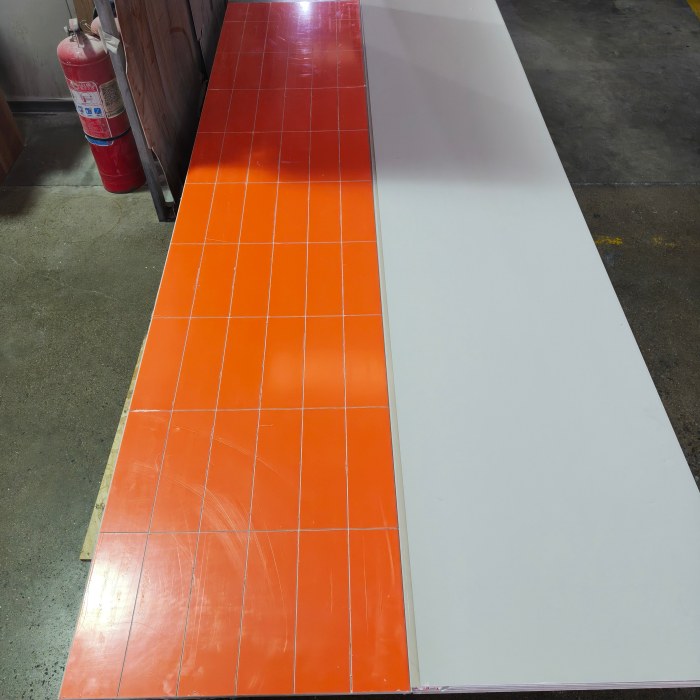 แผงผนัง Eco SPC ที่ไม่มีการปล่อยมลพิษสำหรับห้องปฏิบัติการ