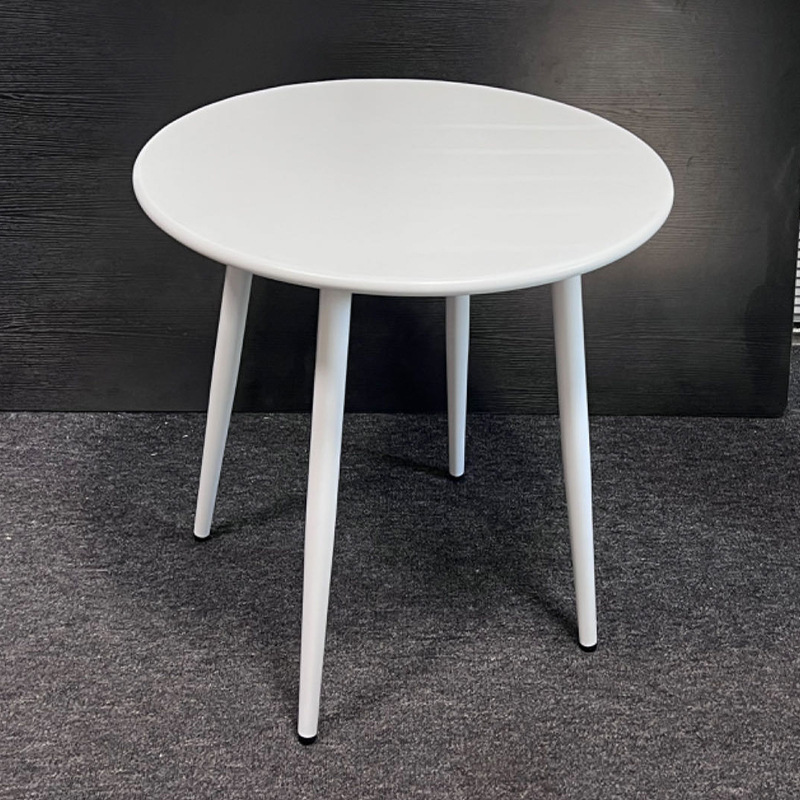 outdoor coffee table