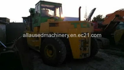 TCM FD250 forklift 