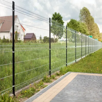 Engineered Mesh Fencing Using Advanced Weled Wire Design