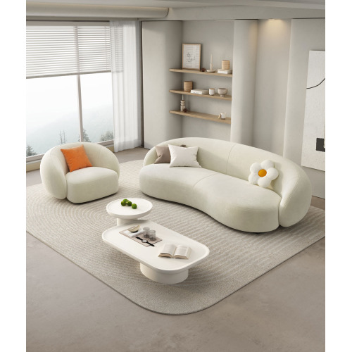 Изогнутый диван из кешью для современной гостиной