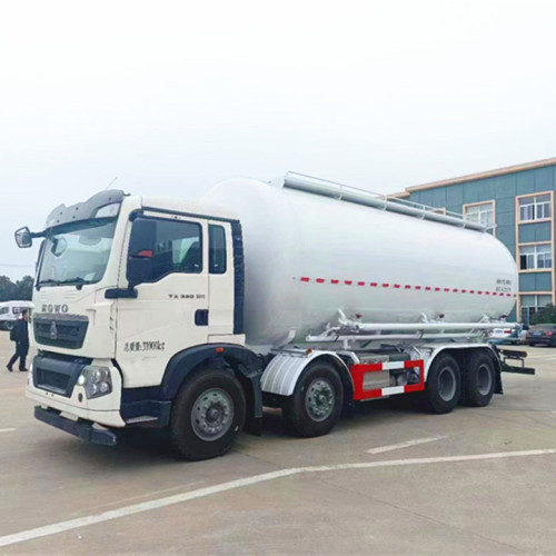 Sinotruk HOWO 40CBM Цементный танк грузовик