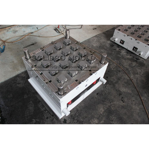 China hot sale 2 Cavities Plastic Electric Box Mould Supplier