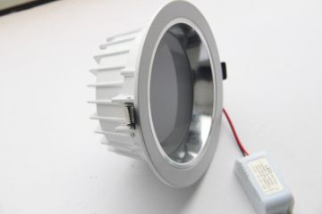 3w / 5w / 7w /9w / 12w / 15w Good Heat Dissipation Dimmable Led Downlights Hl-ce04 Series