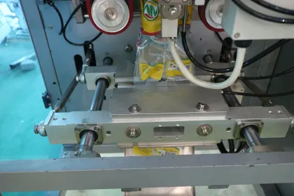 Baking Ingredients Packaging Machine: Flour, Cocoa Powder, Bread Crumbs, Expanding Agent, Matcha Green Tea Powder