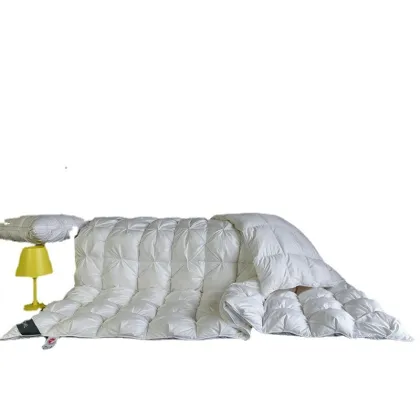 Star Hotel White Goose Down Duvet for Spring, Fall, and Winter