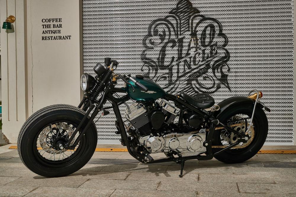 Custom bobber 250CC motorcycle