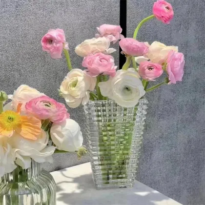 France Luxury Baccarat Crystal Modern Decorative Vases and Tabletop Ornaments