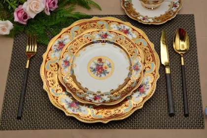 Super September: Karosa Dinner Set with Quick Shipping and New Design