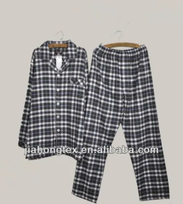 Pajamas: brushed checked flannel