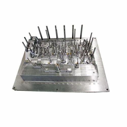 قالب حقن دقيق مع رافعات زاوية ودبابيس