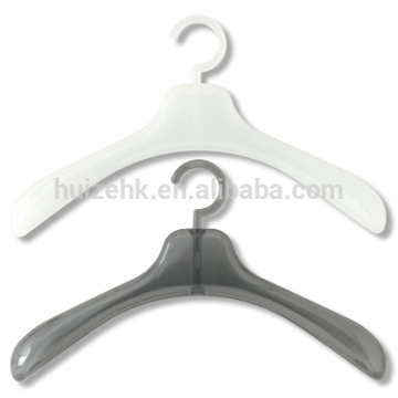 The Simple Plastic clothes hangers