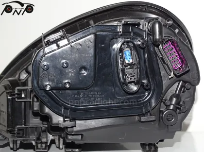 Xenon headlight for Porsche Panamera 2014-2017