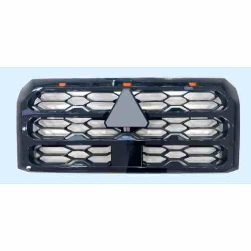 Accesorios 4x4 Grilla frontal para Mitsubishi Triton L200 2024