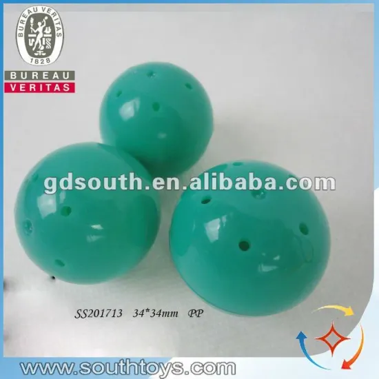 3.4*3.4cm small size round plastic capsule toys