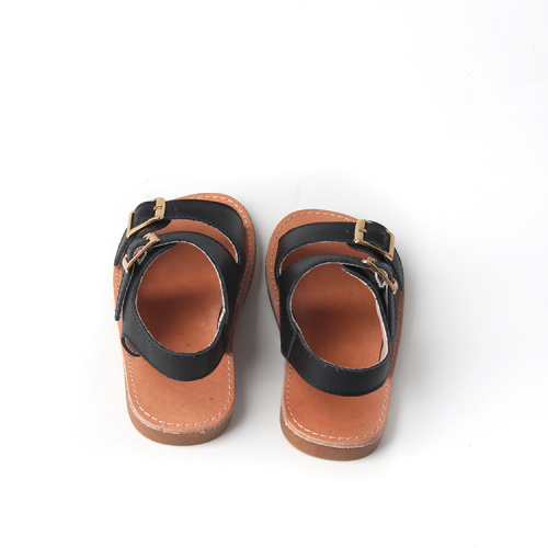 Garoto de sandálias infantis de couro da Amazon