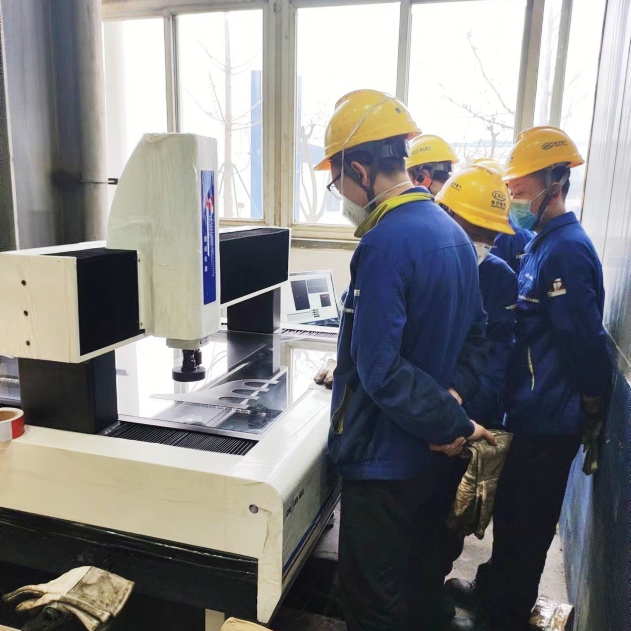 Gantry machine image measuring instrument