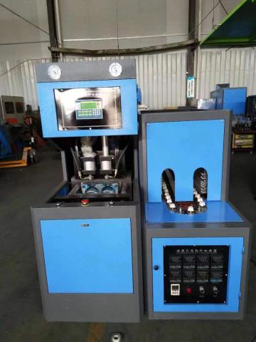 2L PET blow blow molding machine