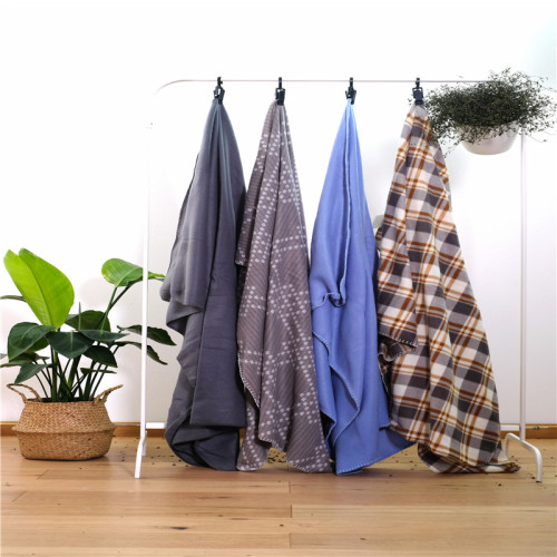 Soft Knit Microfiber Throws Bed Blanket 100% Microfiber Fabric Flannel Fleece Home Bed Blankets Factory