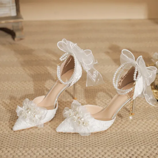 Wedding and Party High Heels: White Pointed Shoes with Thin Heel, Large Size 43, Pearl Decorated for Brides and Bridesmaids