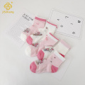女の子のピンクの靴下のための漫画のメロディーショートソックス