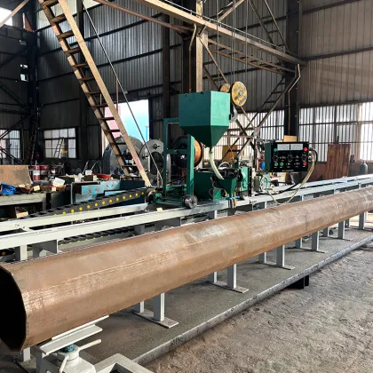 Semi-automatic lamp pole welding equipment