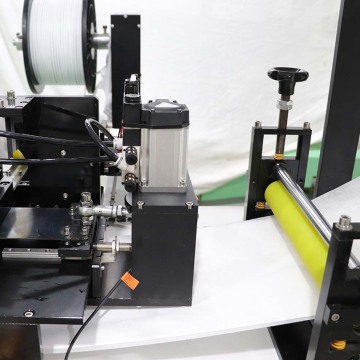 Machine automatique de masques pliants élastiques à grande vitesse