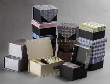 Gift Box Tie