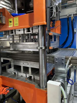 PP/PET Plastic Thermoforming Machines for Food Container Making