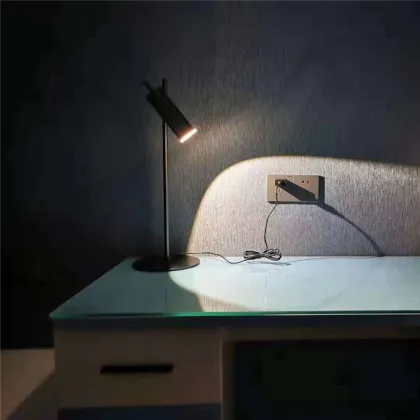 COMELY Nordic Black Industrial LED Desk Lamp