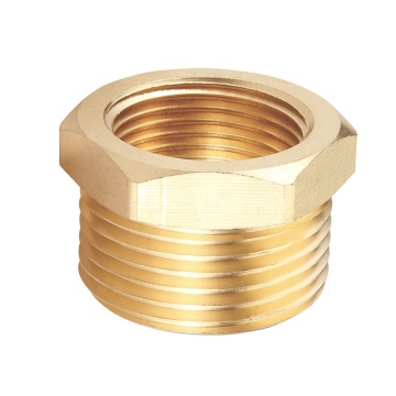 Raccordi per tubi in ottone K713 con filo esterno: la soluzione per solidi collegamenti metallici