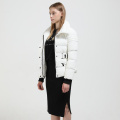 Big Callar mit Farbblockier -Ladies 'Short Jacket