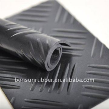 Checker Plate Rubber Matting - Width: 140 cm