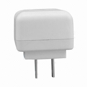 Hot Selling White Color 5V 1.5A USB Adapter with CE, CB, UL, FCC, CCC Approvals