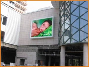 Full Color High Resolution Ph16mm Outdoor Super Thin Led Screen With Dvi Display Card