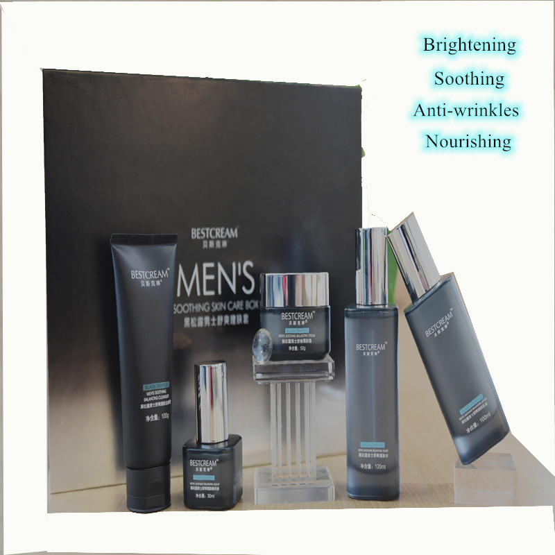 Moisturizing Men's Skin Care Set