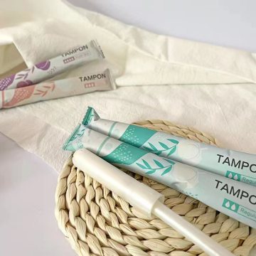Tamponi di pulizia vaginale biologica a marchio del distributore con applicatore