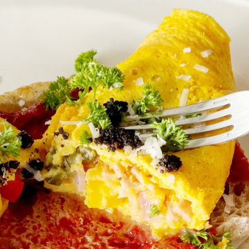 Omelete (cogumelo e queijo)
