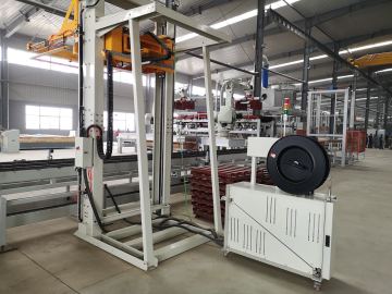 Automatic packaging system for tiles