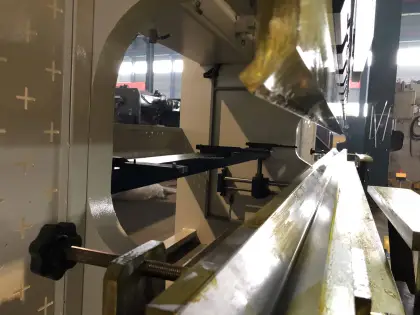 Baykal Press Brake WC67K-125T/3200 Hydraulic CNC Metal Sheet Bending Machine