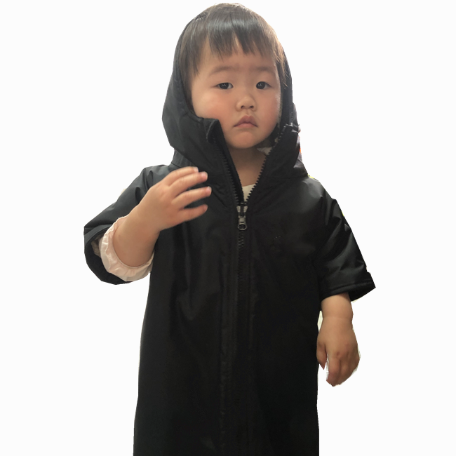 kids dry robe.png