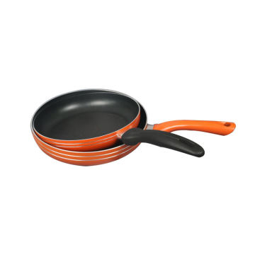 Pequenas frigideiras antiaderentes para panquecas, omeletes e bifes em fogões de indução e fogões a gás