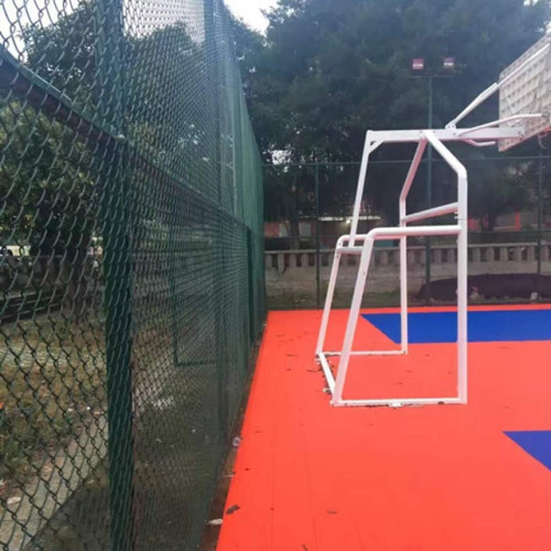 Durable Chain-Wire Sport Enclosure