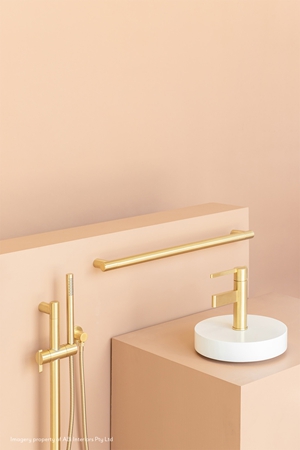 gold single hole bathroom faucet