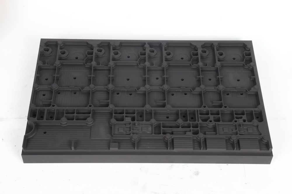 معالجة مخصصة لأقطاب الجرافيت عالية النقاء