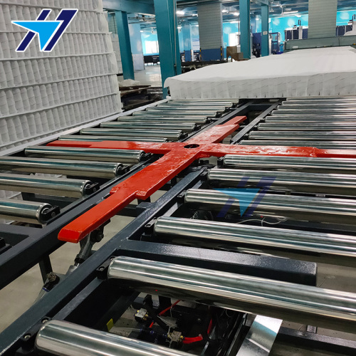 Turn over the roller conveyor line