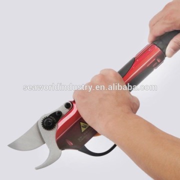 Long-Reach Electric Telescopic pole pruner