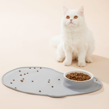 Washable Dog Lick Mat for Fun and Engaging Mealtime