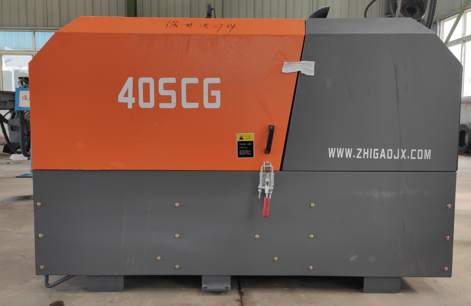 Drilling and splitting machine
